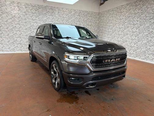 Granite Crystal Clearcoat Metallic 2019 RAM 1500 Limited