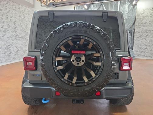 Sting Gray Clearcoat 2022 Jeep Wrangler Unlimited 4xe Rubicon