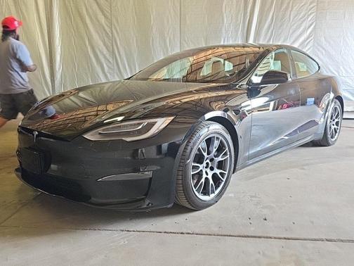 2021 Tesla Model S Plaid
