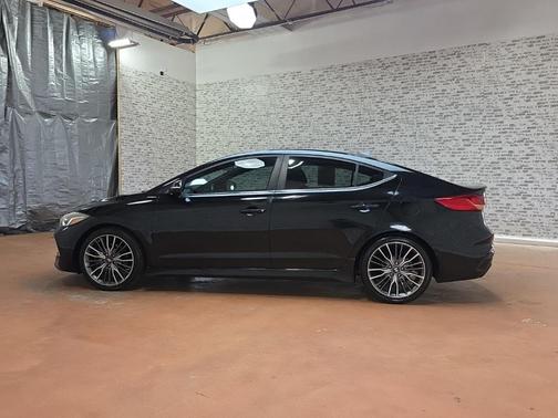 2018 Hyundai ELANTRA Sport