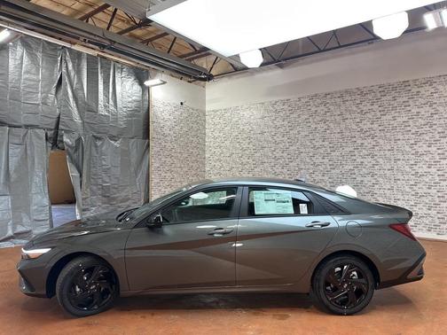 2026 Hyundai ELANTRA SEL