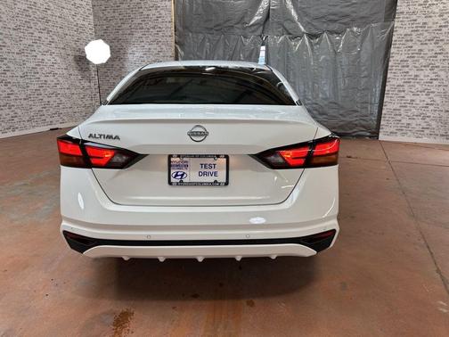 2023 Nissan Altima 2.5 S