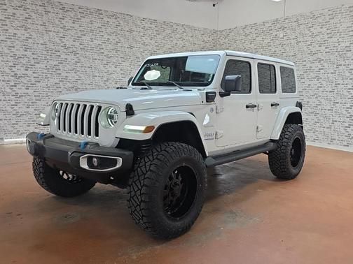 2022 Jeep Wrangler Unlimited 4xe Sahara