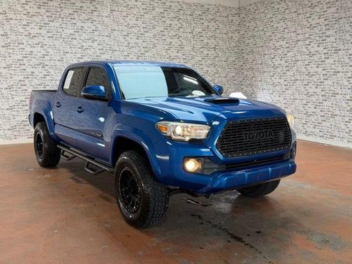 Blazing Blue Pearl 2016 Toyota Tacoma TRD Sport