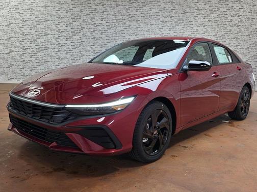 2026 Hyundai ELANTRA SEL