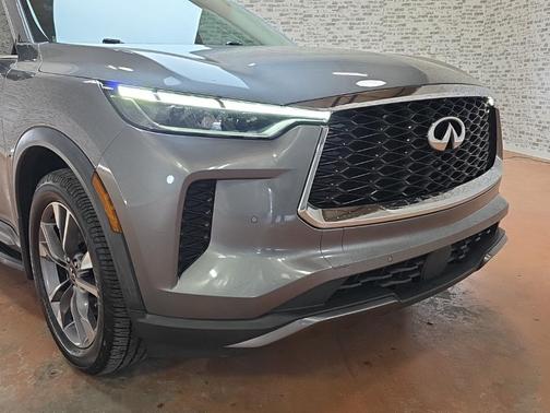 2022 INFINITI QX60 Luxe