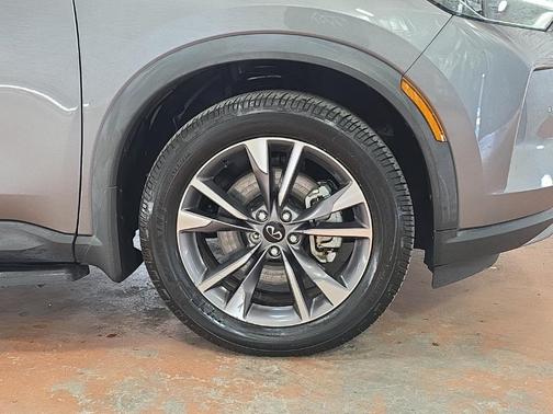 2022 INFINITI QX60 Luxe