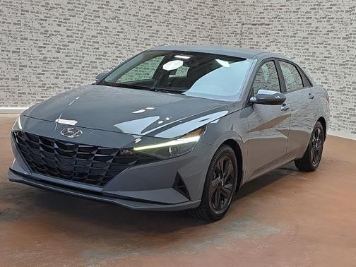 Electric Shadow 2022 Hyundai ELANTRA HEV Blue