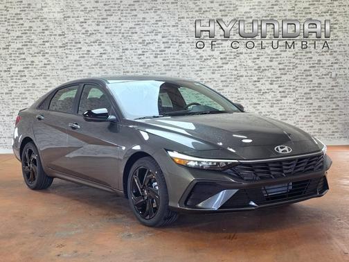 2026 Hyundai ELANTRA SEL