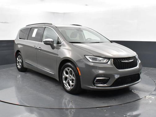 2022 Chrysler Pacifica Limited