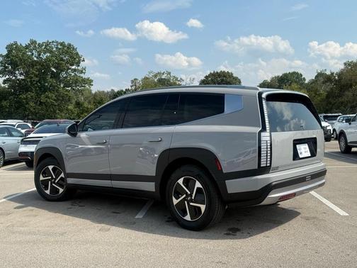 2026 Hyundai IONIQ 9 SE