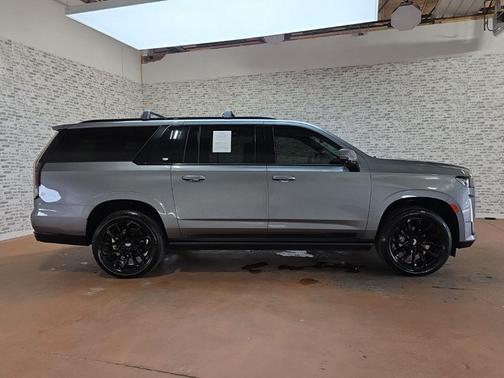 Satin Steel Metallic 2021 Cadillac Escalade ESV Sport Platinum
