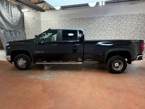 2024 Chevrolet Silverado 3500 WT