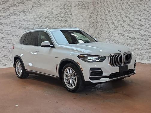 2022 BMW X5 PHEV xDrive45e