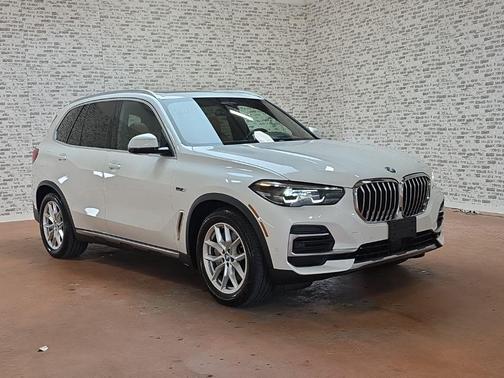 2022 BMW X5 PHEV xDrive45e