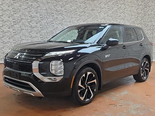 2024 Mitsubishi Outlander PHEV SE