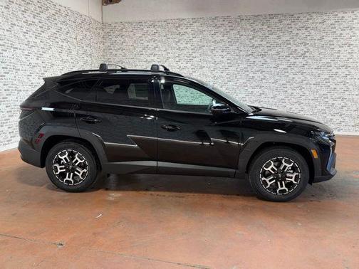 Phantom Black 2026 Hyundai TUCSON XRT