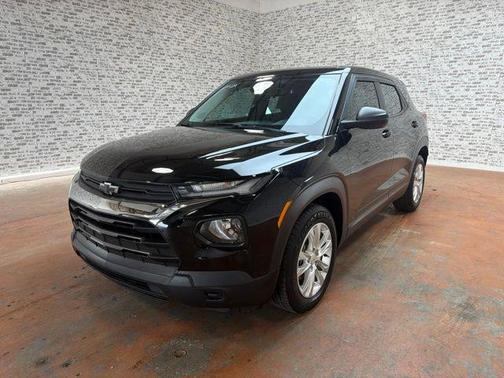 Mosaic Black Metallic 2021 Chevrolet Trailblazer LS