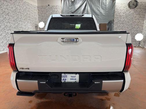 Ice 2025 Toyota Tundra Limited
