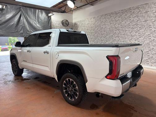 Ice 2025 Toyota Tundra Limited