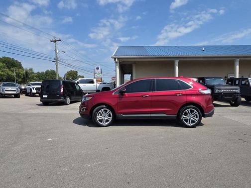 2017 Ford Edge Titanium