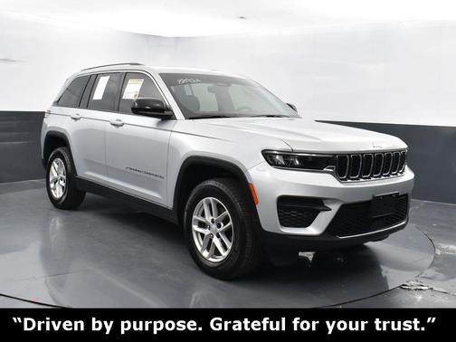 2023 Jeep Grand Cherokee Laredo