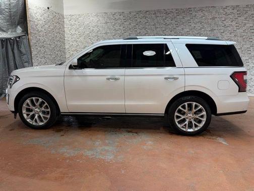 White Platinum Clearcoat Metallic 2019 Ford Expedition Limited
