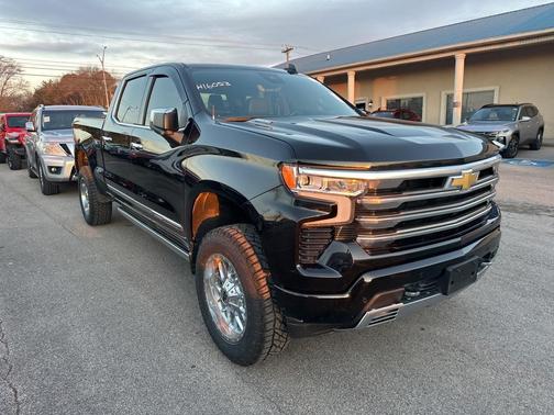 2022 Chevrolet Silverado 1500 High Country