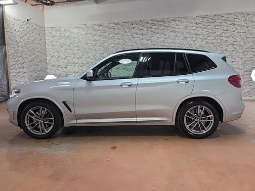2021 BMW X3 M40i