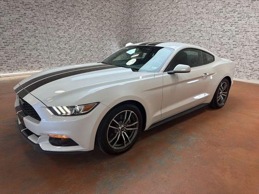 White Platinum Tri-Coat Metallic 2017 Ford Mustang EcoBoost