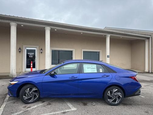 2025 Hyundai ELANTRA SEL Sport