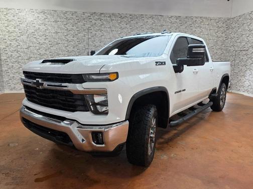 2024 Chevrolet Silverado 2500 LT