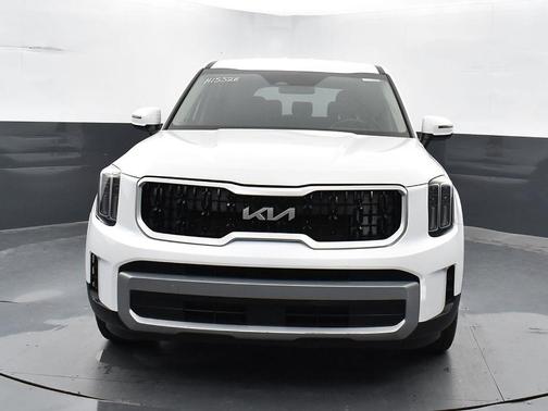 2023 Kia Telluride LX