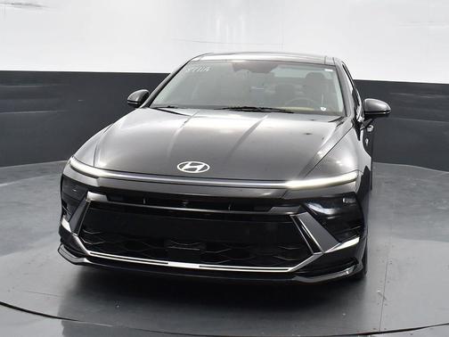 2024 Hyundai SONATA Hybrid Limited