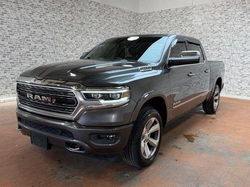 Granite Crystal Clearcoat Metallic 2019 RAM 1500 Limited