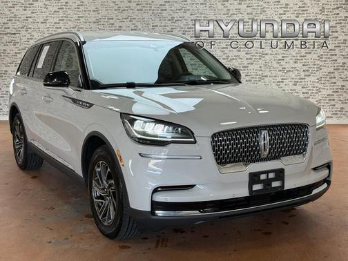2022 Lincoln Aviator Standard AWD