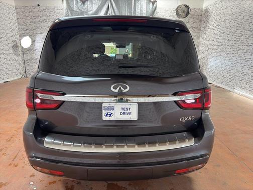 Anthracite Gray 2024 INFINITI QX80 Luxe