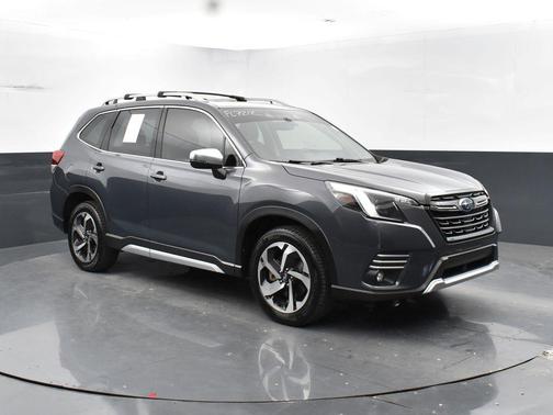 2022 Subaru Forester Touring