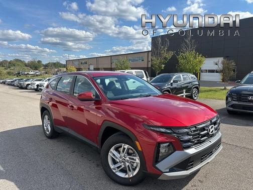 2026 Hyundai TUCSON SE