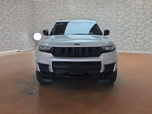Silver Zynith 2021 Jeep Grand Cherokee L Laredo