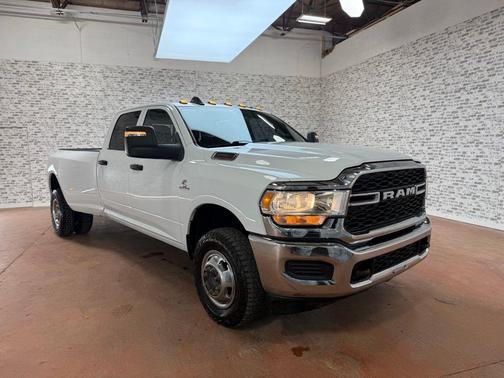2023 RAM 3500 Tradesman