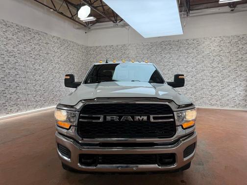 2023 RAM 3500 Tradesman