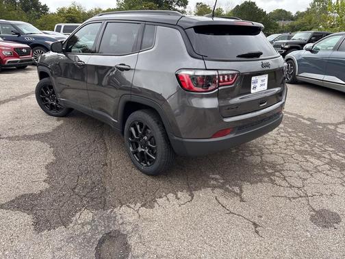 2022 Jeep Compass Altitude