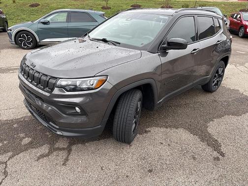 2022 Jeep Compass Altitude