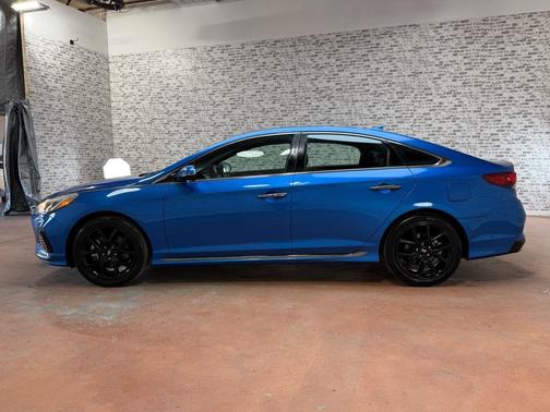 2018 Hyundai SONATA Sport 2.0T