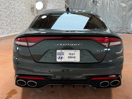 2022 Kia Stinger GT-Line