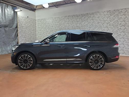 2021 Lincoln Aviator Black Label AWD
