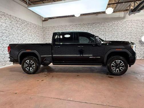 2023 GMC Sierra 2500 AT4