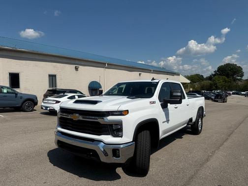 2024 Chevrolet Silverado 3500 LT