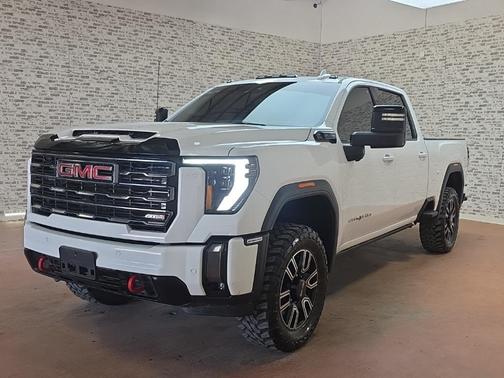 2024 GMC Sierra 2500 AT4